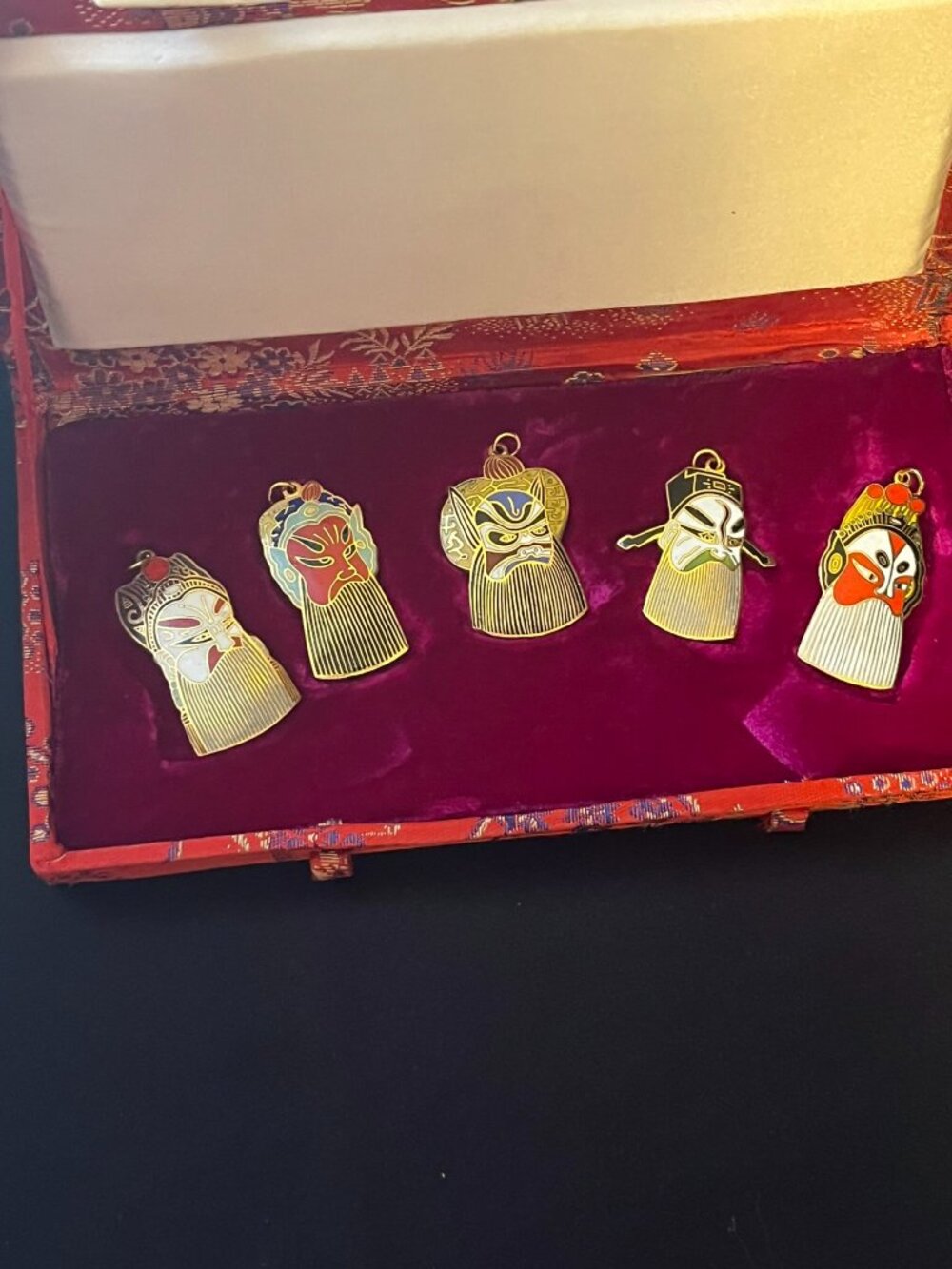 🎭Rare Vintage Enamel & Brass Chinese Opera Mask Pendant Set – Orig Brocade Box